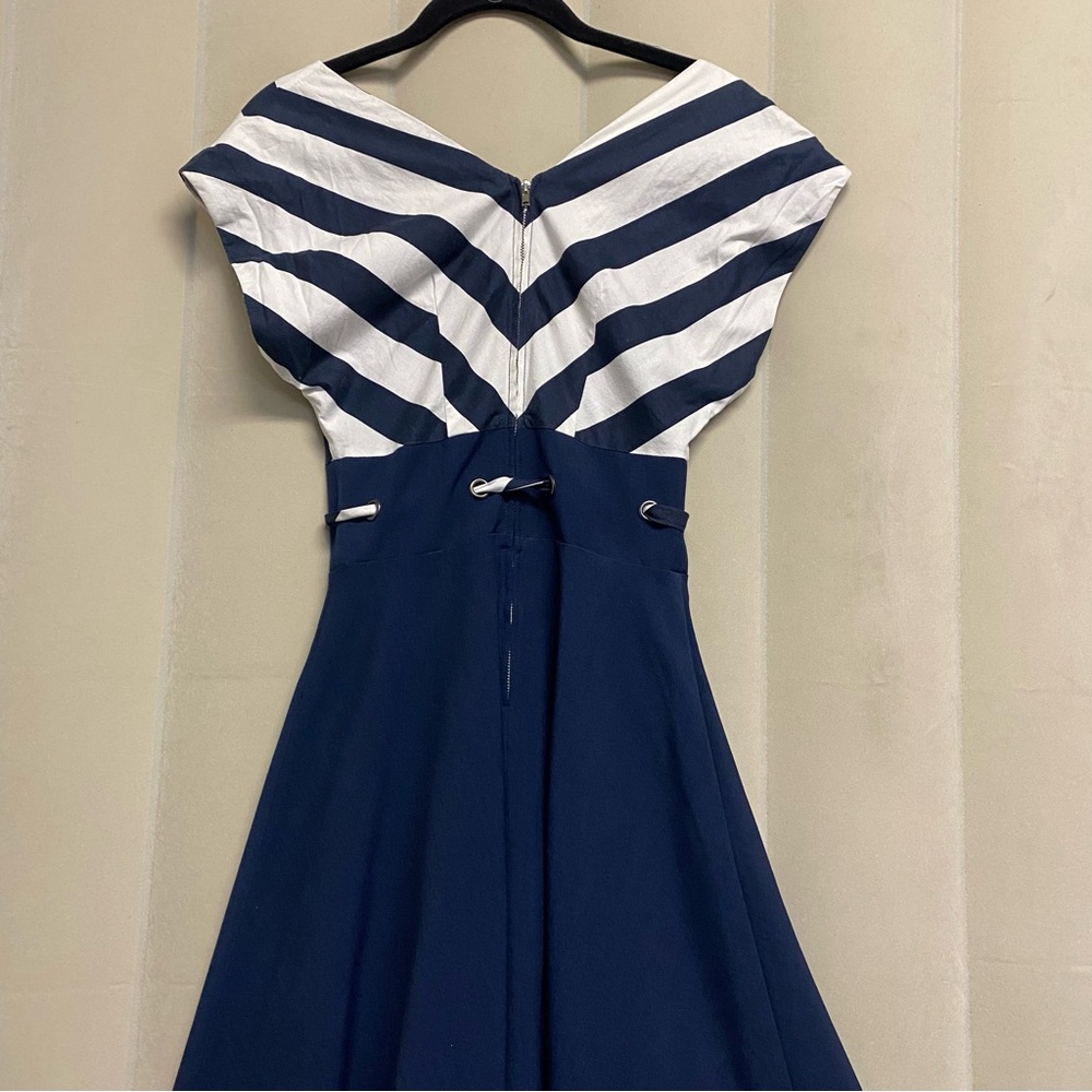 Vintage Bettie Page Women’s Dress XS Pinup Nautical Sailor Retro Feminine - Picture 10 of 14